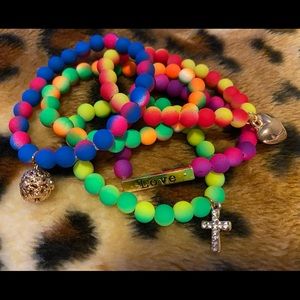 5 Stretchy Bracelets